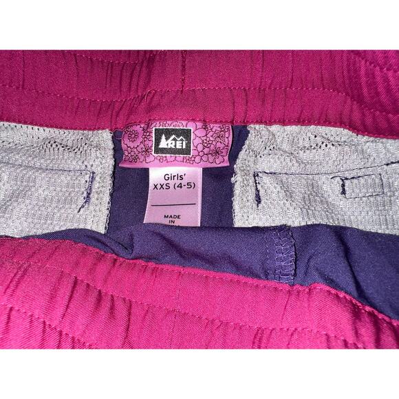 REI Girls Athletic Shorts - Picture 3 of 3